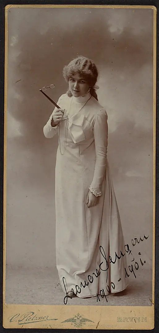 Leonore Sengern