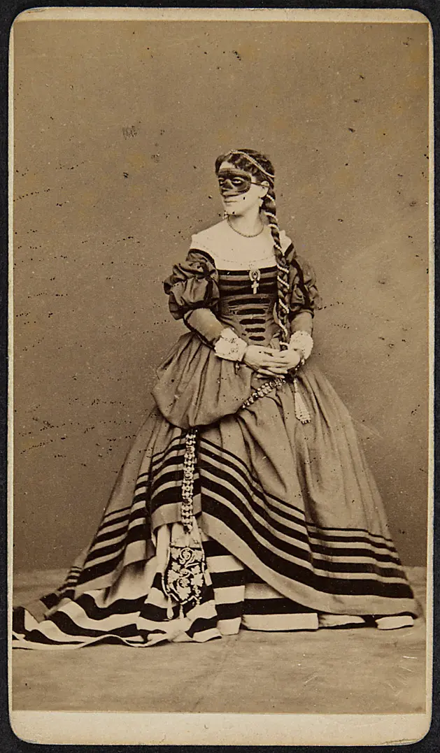 Charlotte Wolter