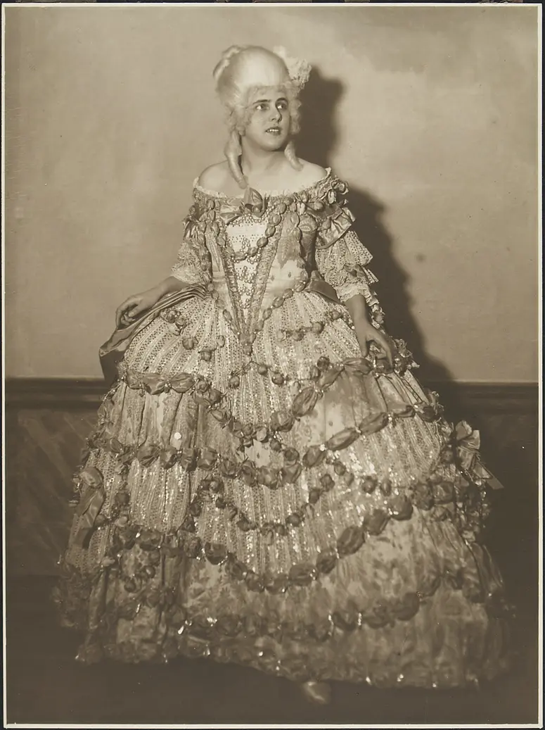 Luise Helletsgruber