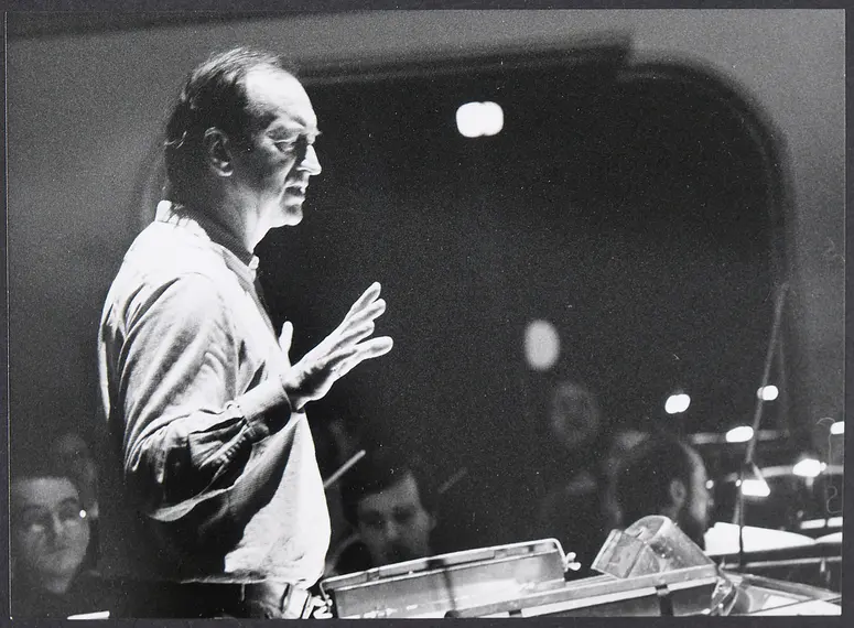 Nikolaus Harnoncourt, Verweis auf Stücktitel: Cosi fan tutte