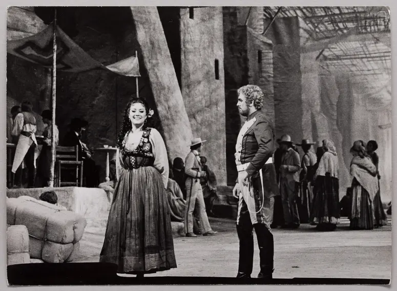 Plácido Domingo, Verweis auf Stücktitel: Carmen