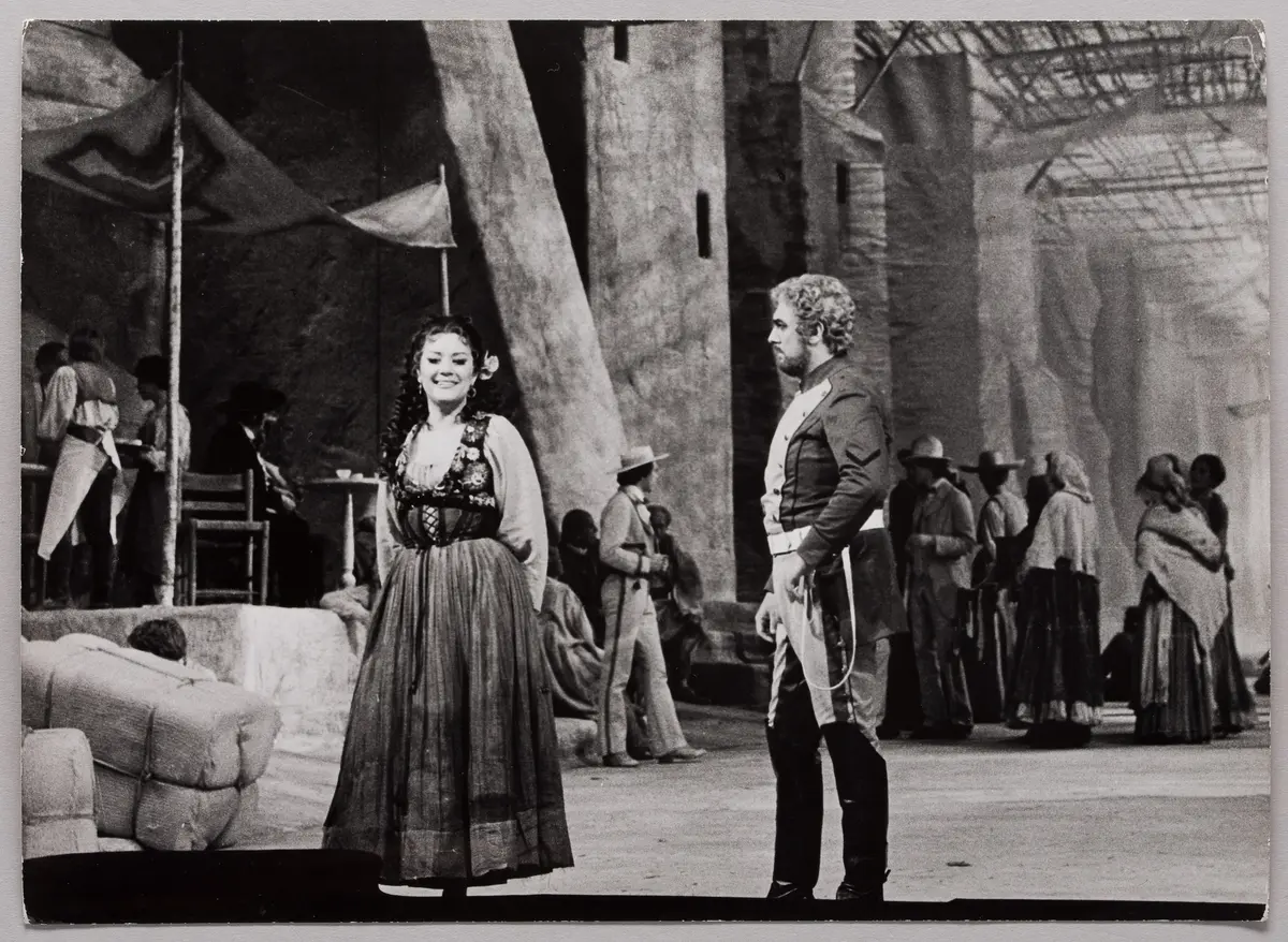 Plácido Domingo, Verweis auf Stücktitel: Carmen