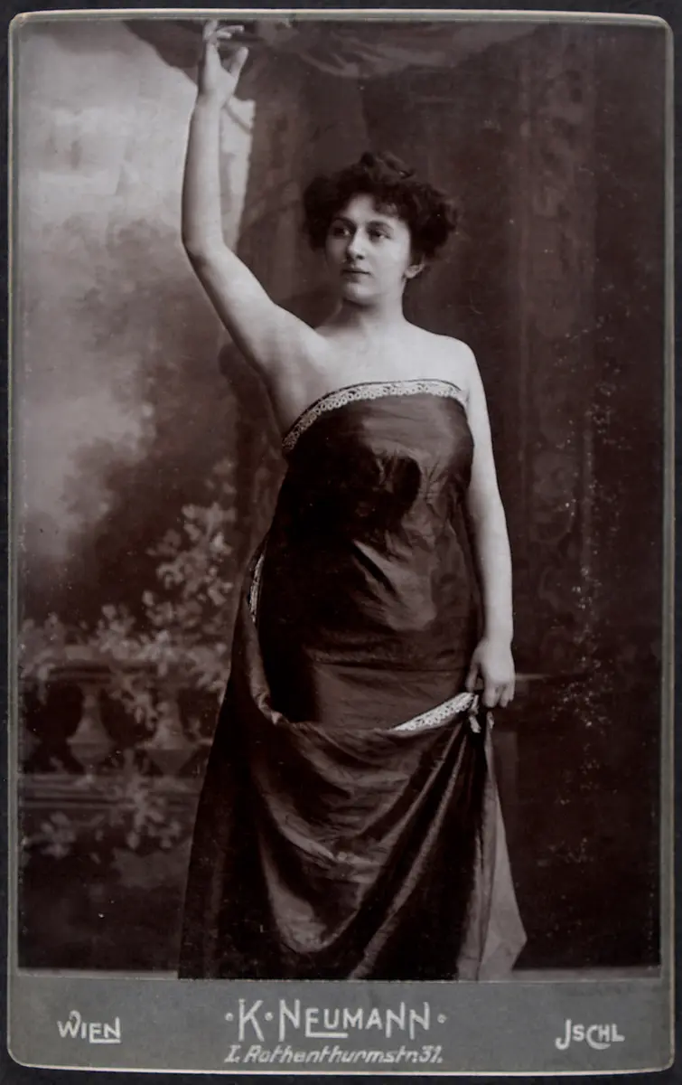 Katharina Schiller