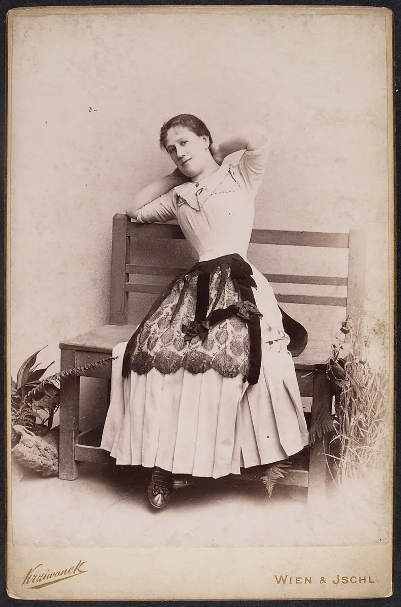 Lina Stengel