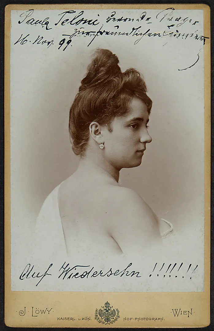 Paula Teloni