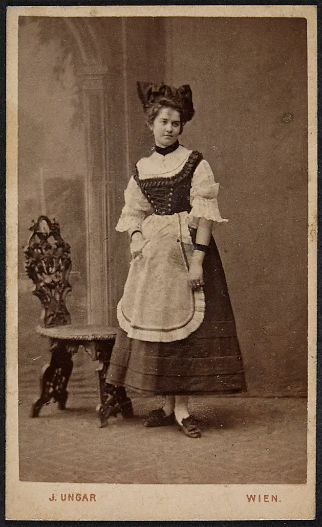 Elise Miller