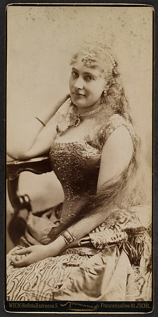 Olga Blumé