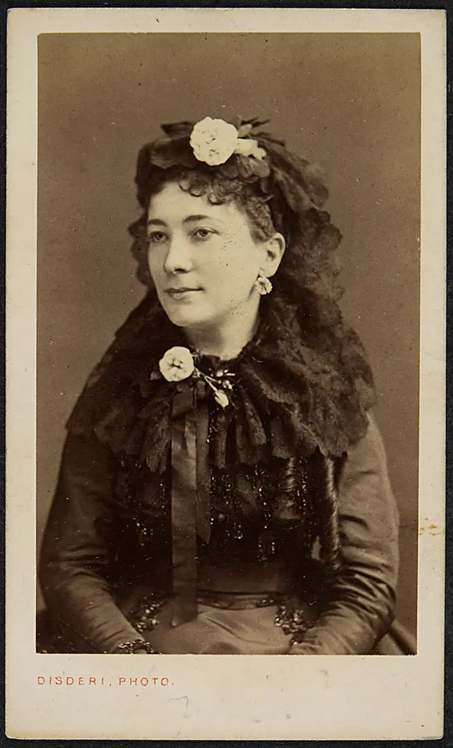 Charlotte Wolter
