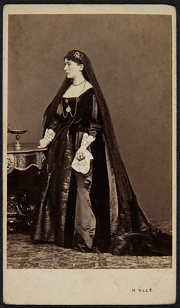 Charlotte Wolter