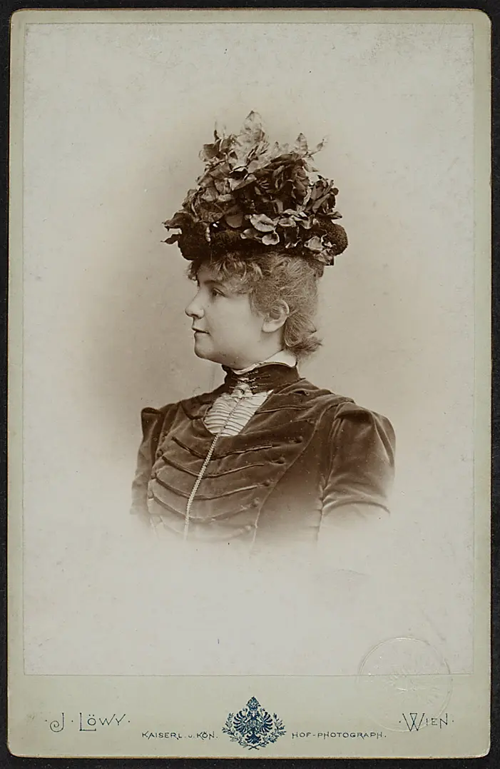 Minnie Milton