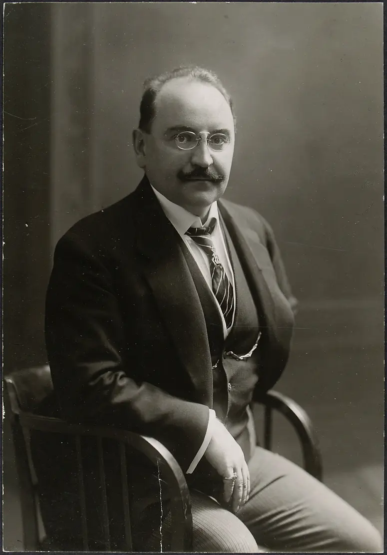 Rainer Simons