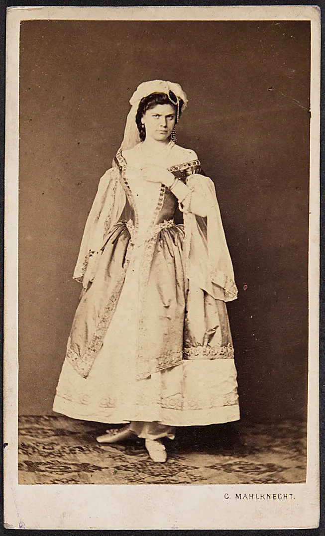 Marie Destinn