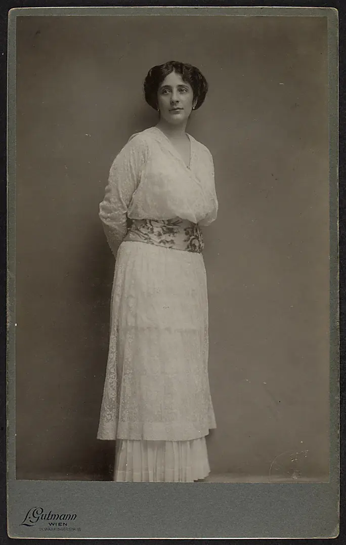 Bella Paalen