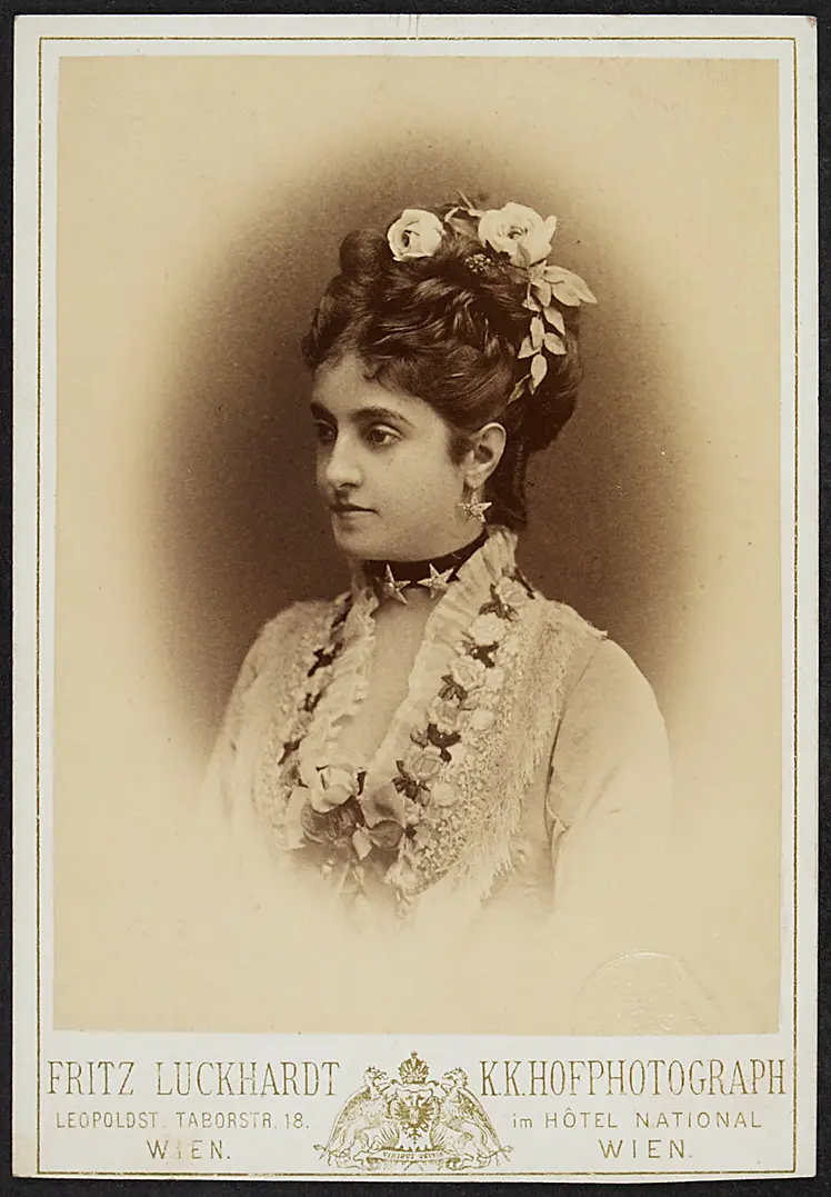 Adelina Patti