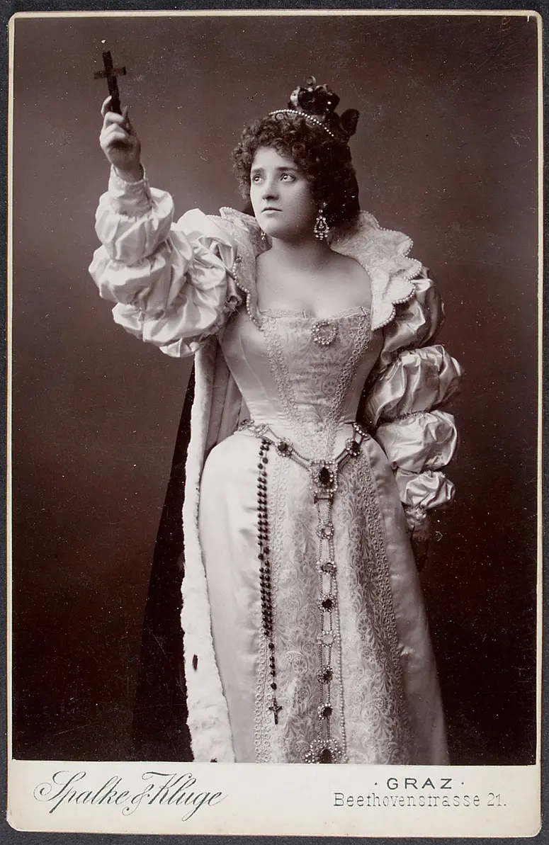Gertrude Richter, Verweis auf Stücktitel: Maria Stuart