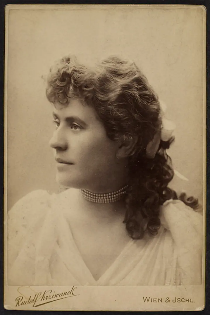 Helene Odilon