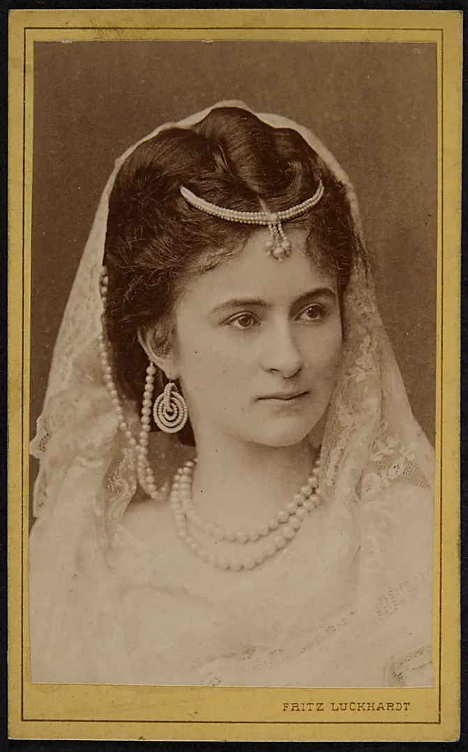 Amanda Lindner