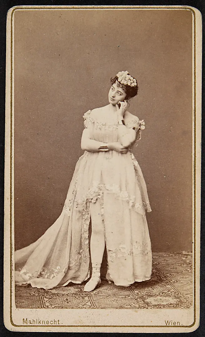 Albertine Stauber