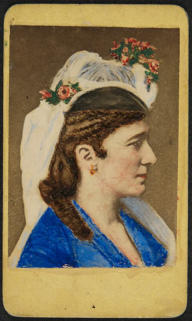 Charlotte Wolter