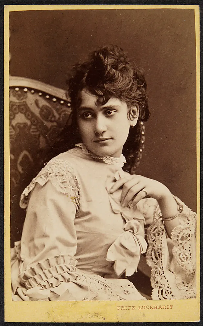 Betty Damhofer
