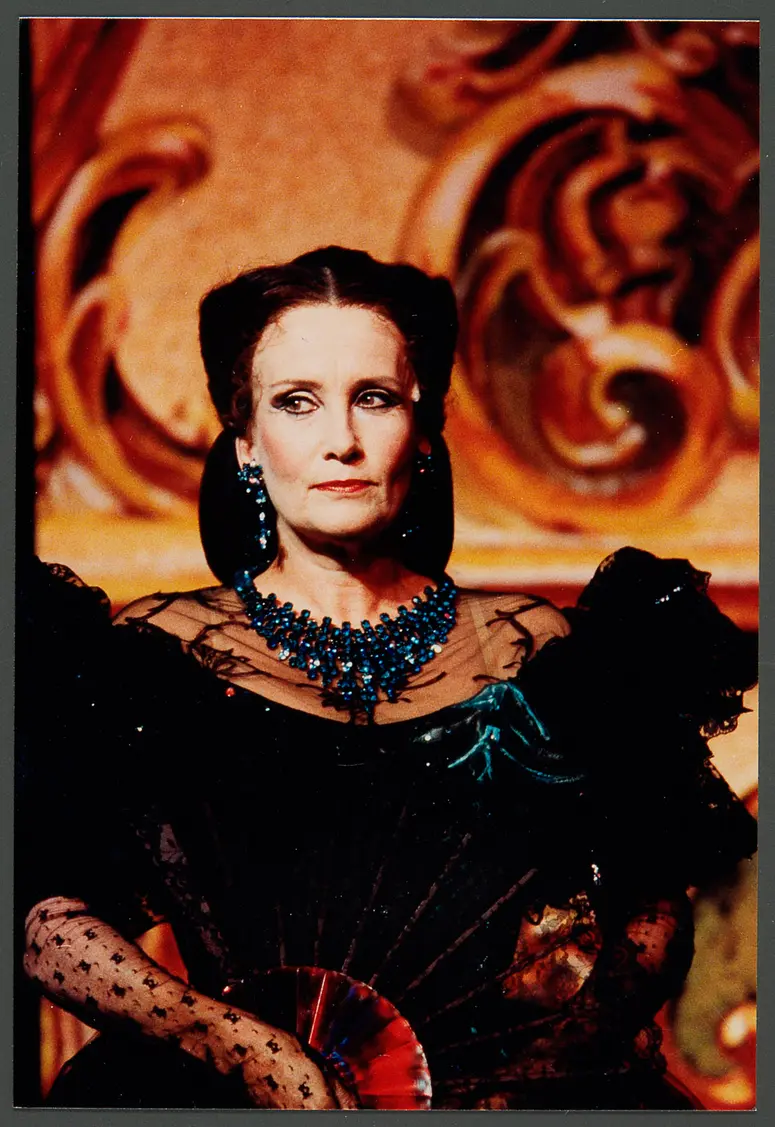 Else Ludwig, Verweis auf Stücktitel: Elisabeth