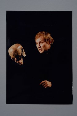 Klaus Maria Brandauer, Verweis auf Stücktitel: Hamlet
