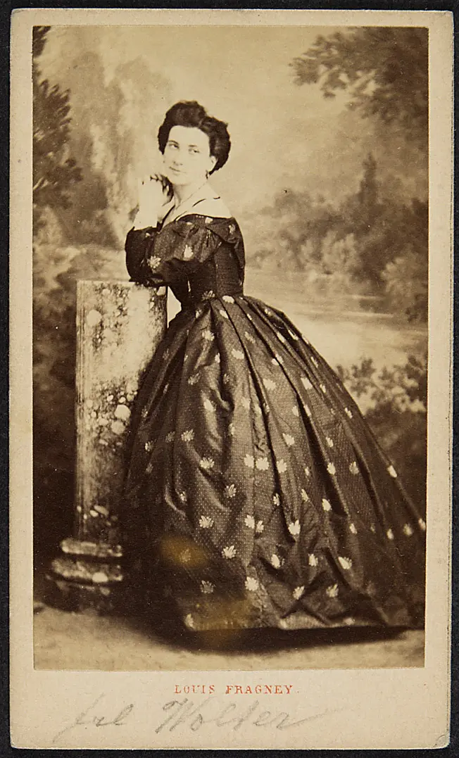 Charlotte Wolter