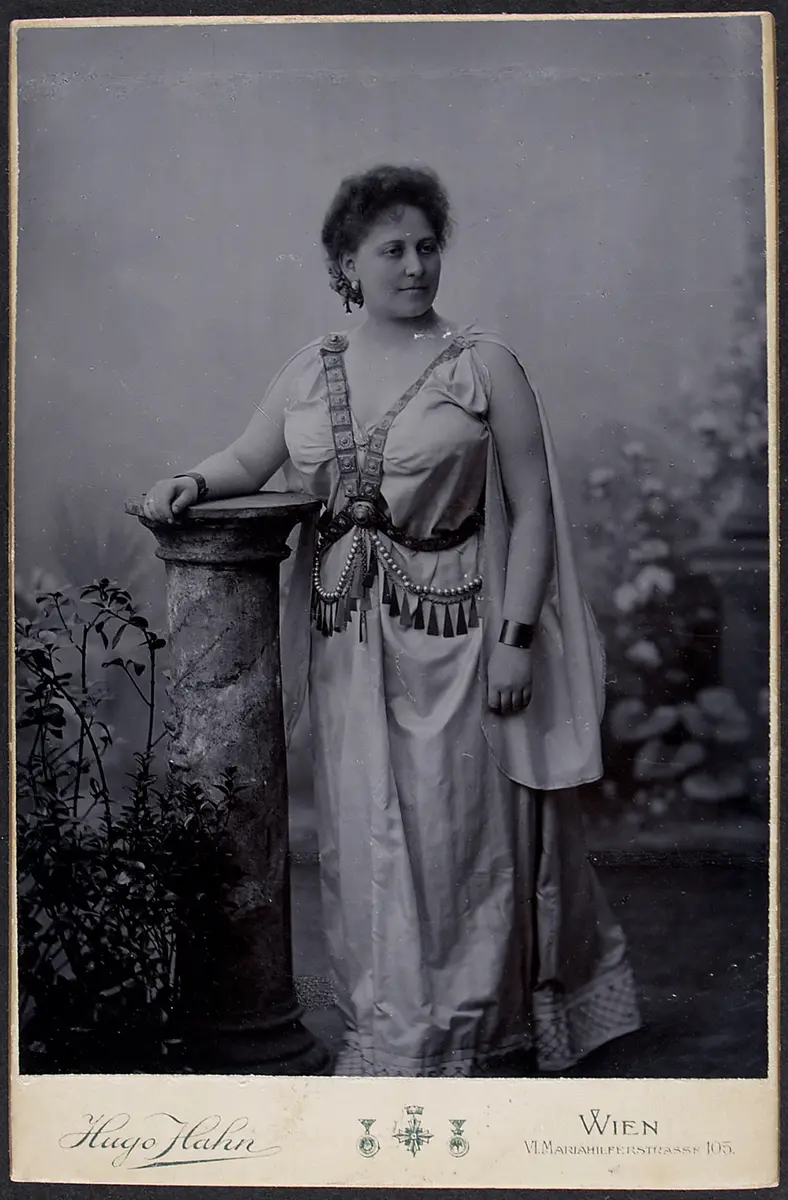 Fr. Schöller