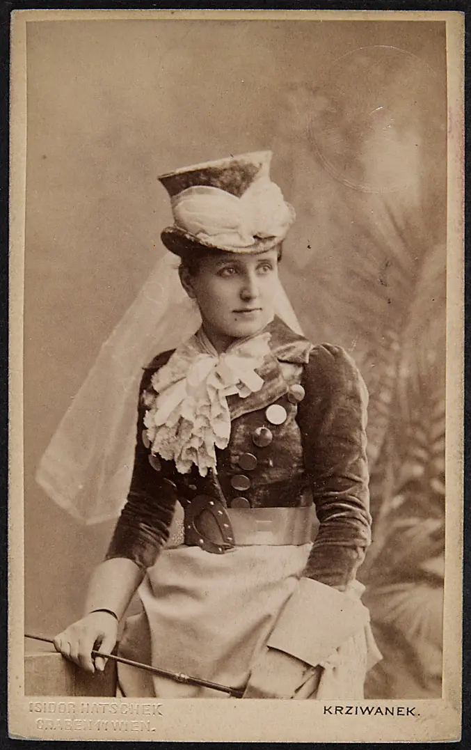 Marie Therese Massa, Verweis auf Stücktitel: Gasparone