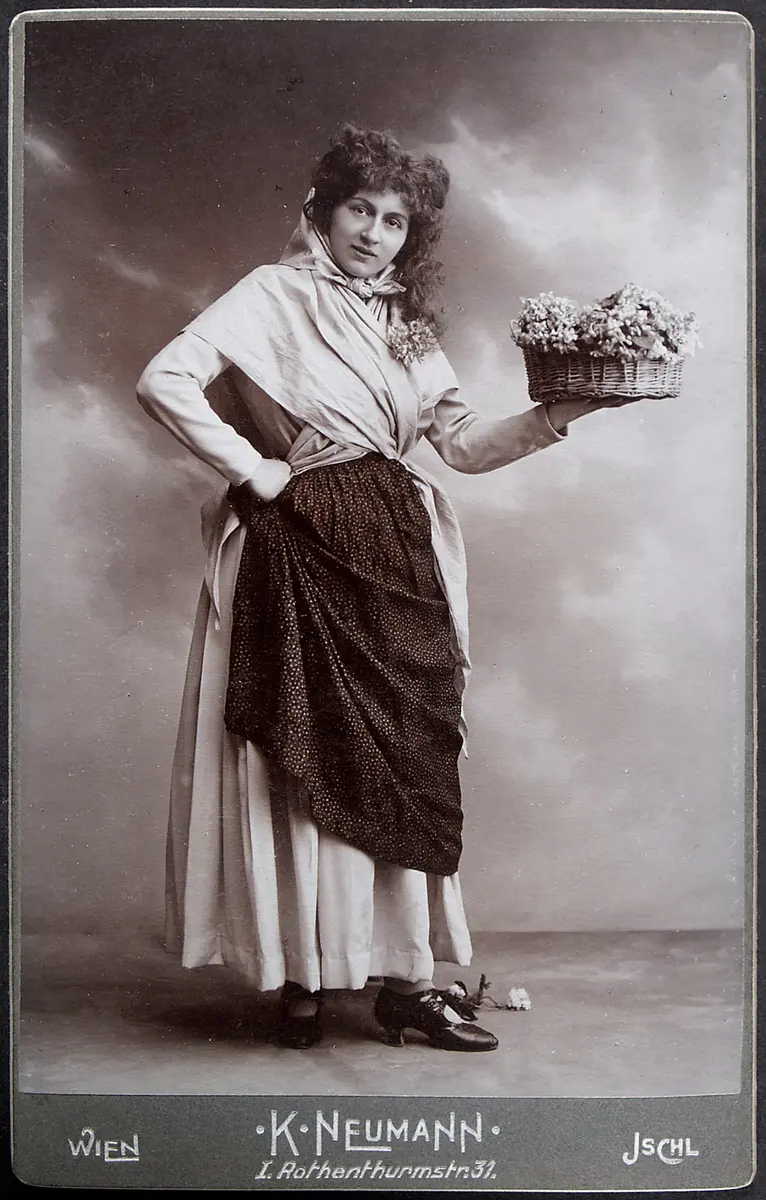 Katharina Schiller