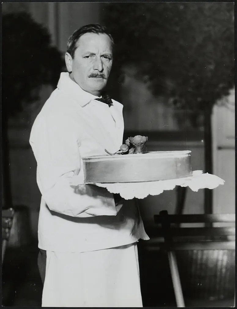 Hans Moser