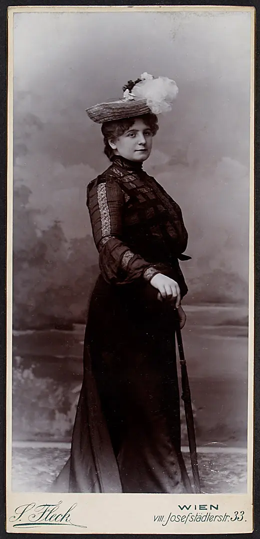 Minnie Milton