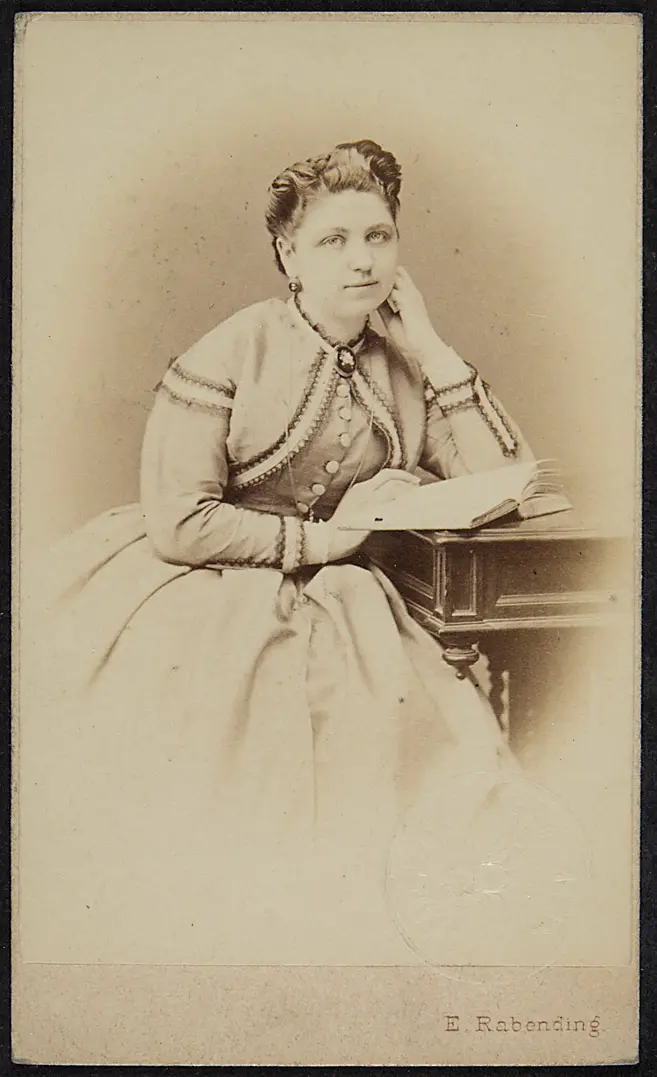 Anna Kratz