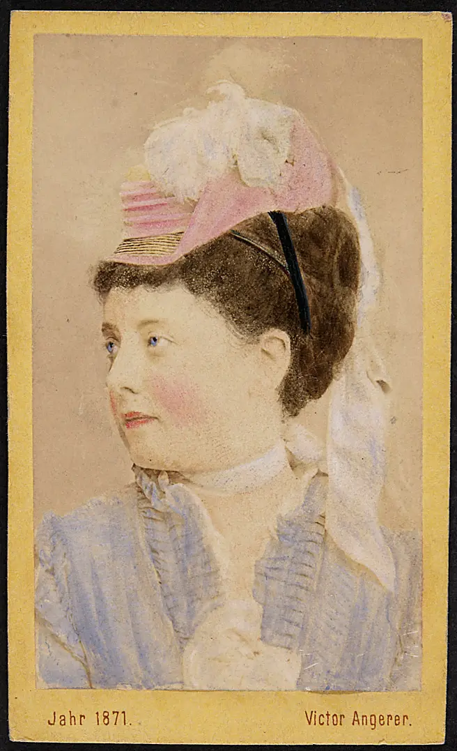 Pauline Lucca