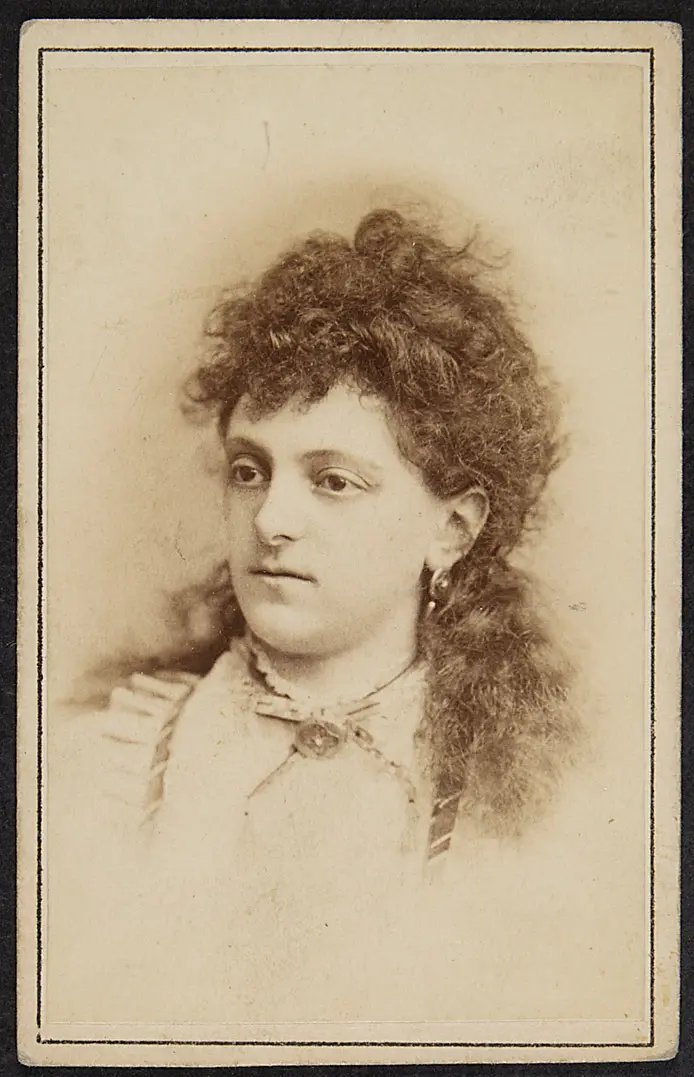 Flora Löwy