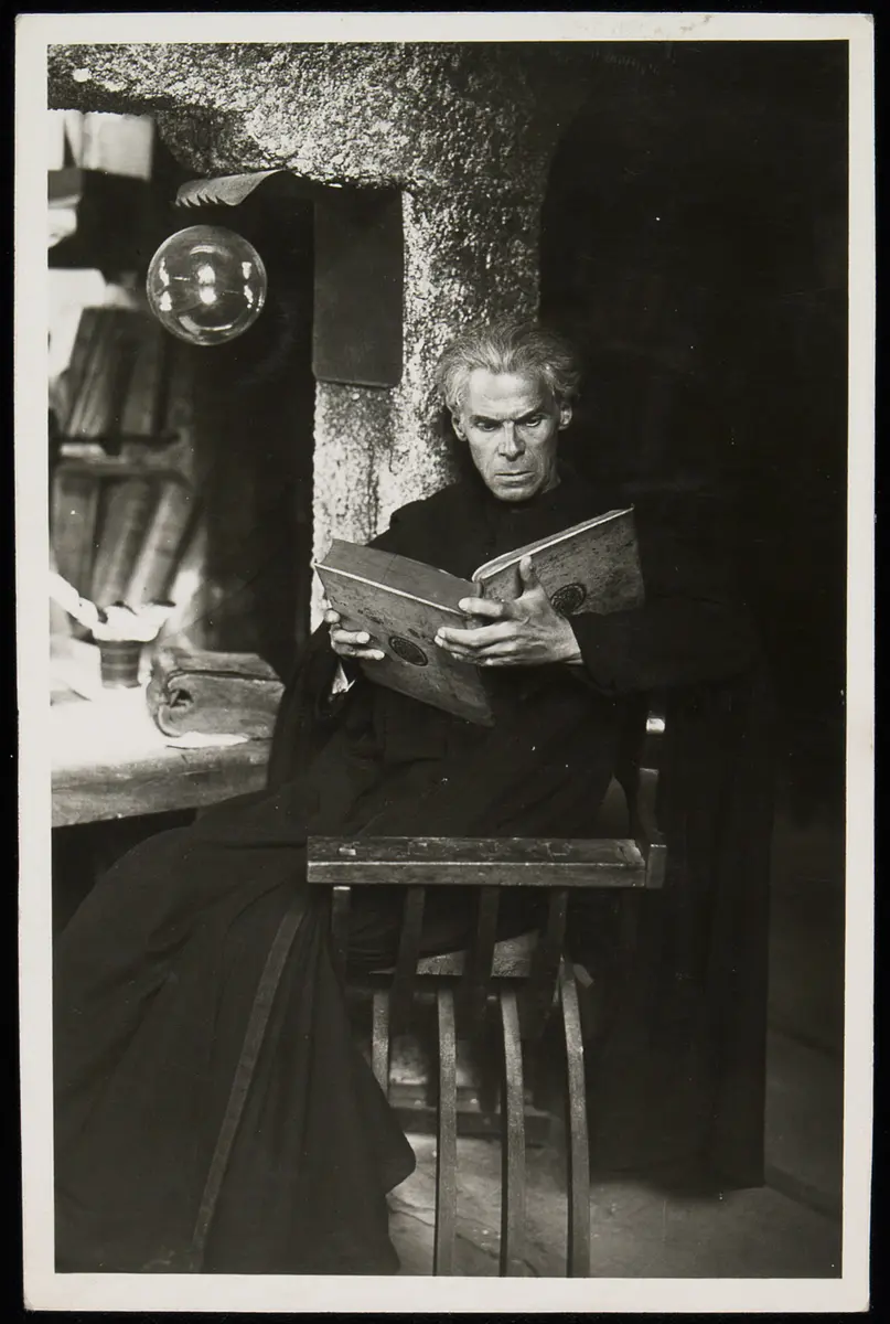 Louis Rainer, Verweis auf Stücktitel: Faust