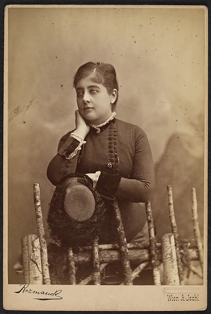 Pauline Lucca