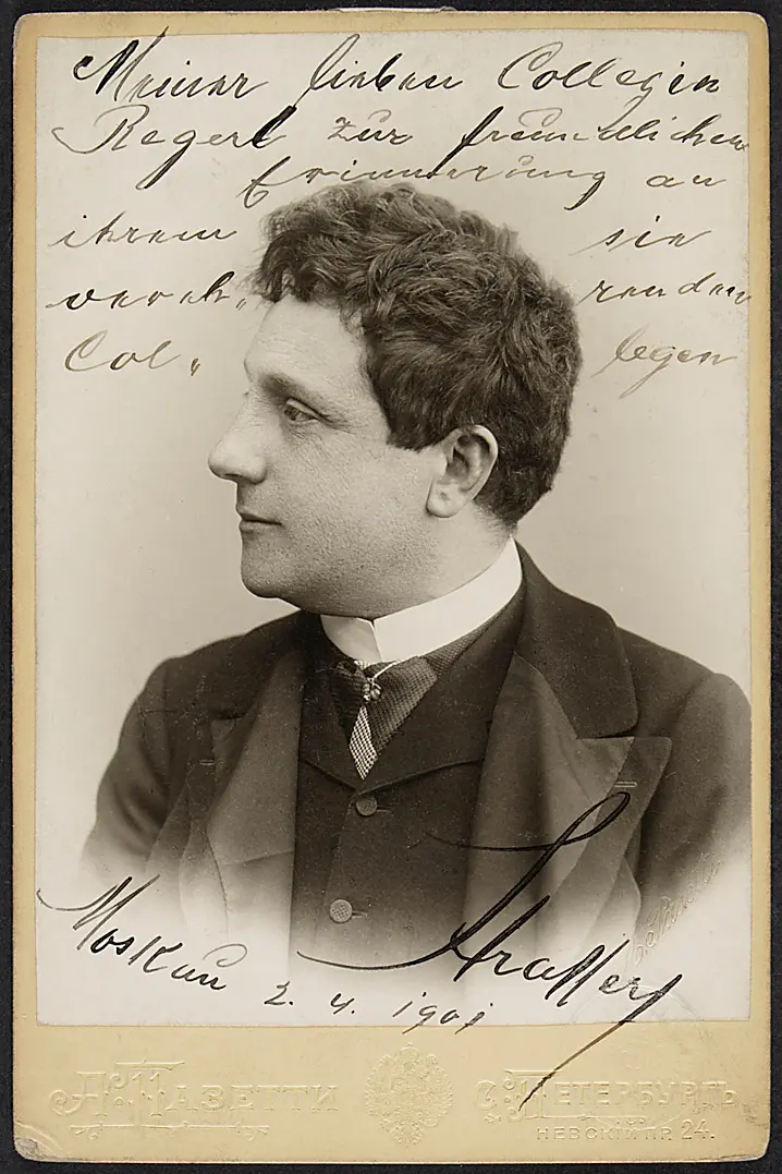 Hr. Strasser