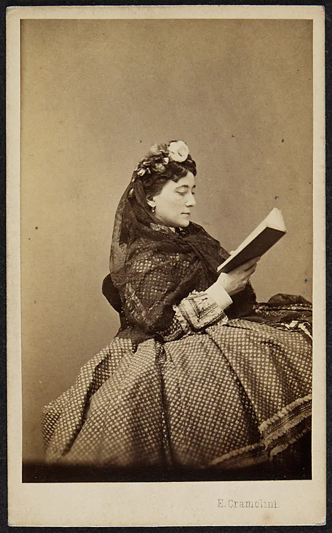 Charlotte Wolter