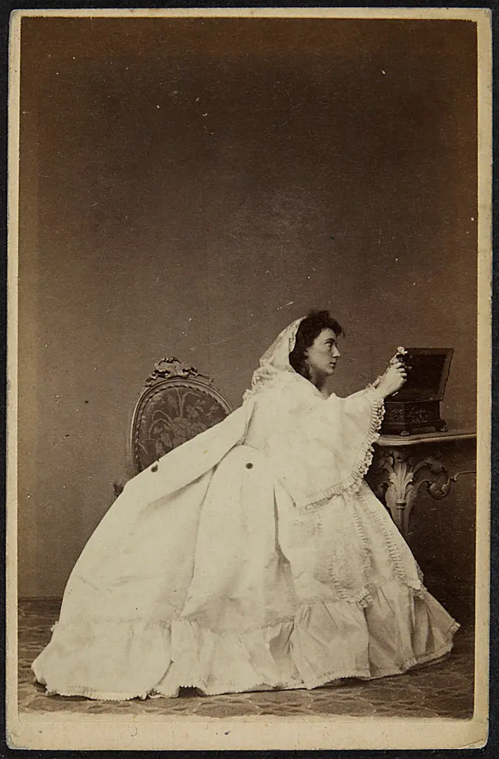 Charlotte Wolter