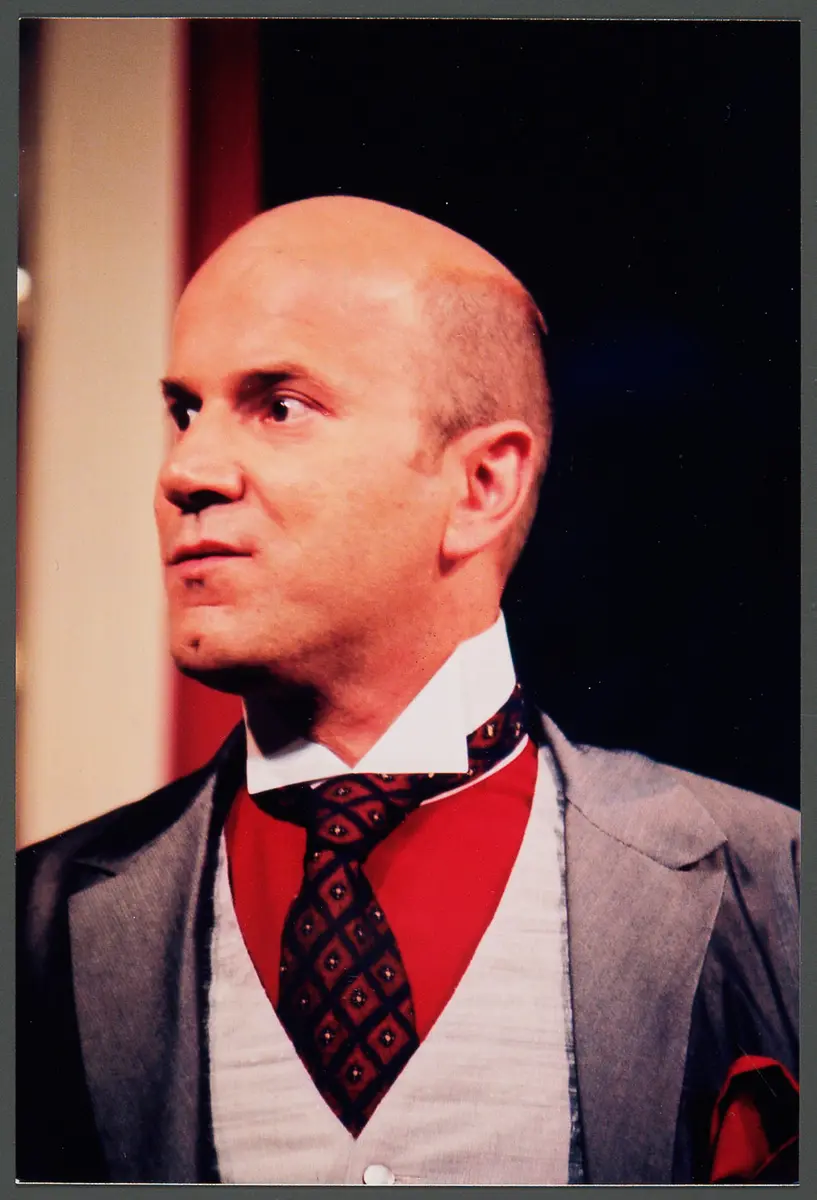 Alexander Lhotzky, Verweis auf Stücktitel: Sommergäste