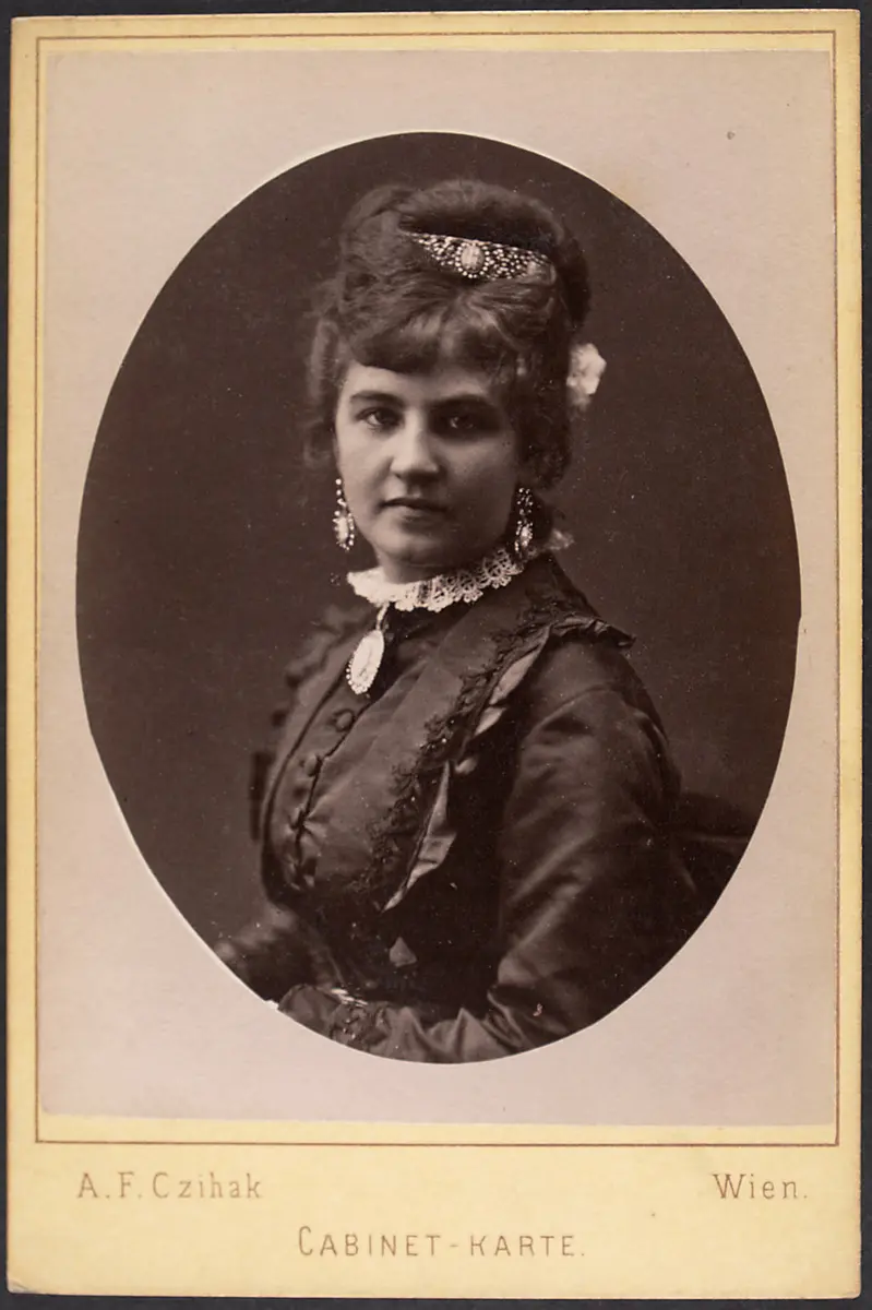 Irma Flach