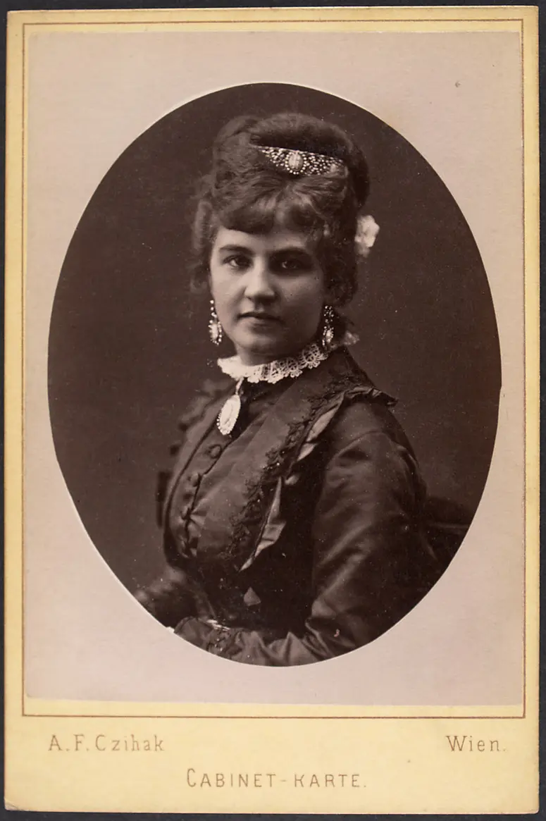 Irma Flach