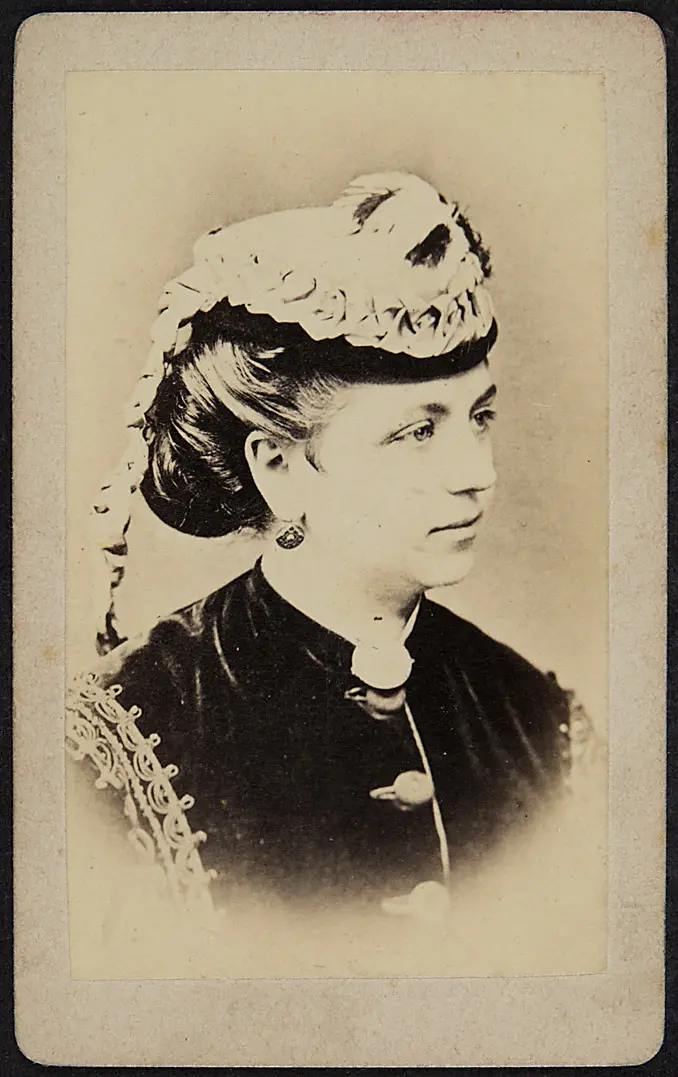 Anna Kratz