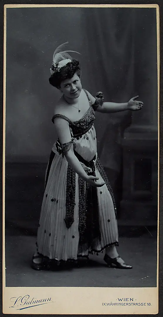 Louise Kartousch