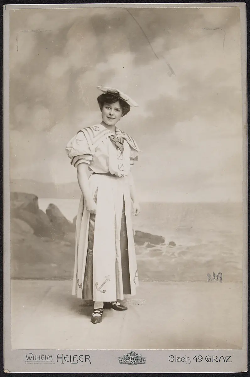 Louise Kartousch