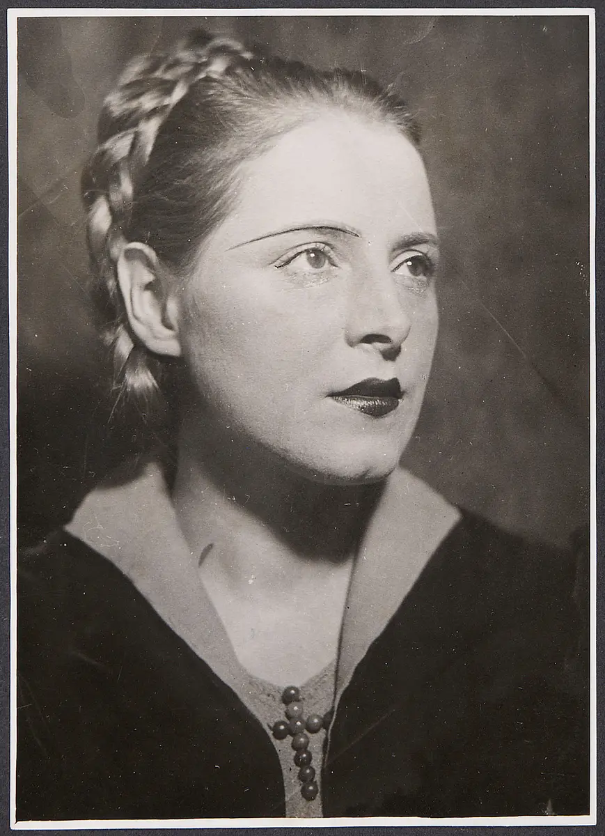 Julia Janssen, Verweis auf Stücktitel: Götz von Berlichingen
