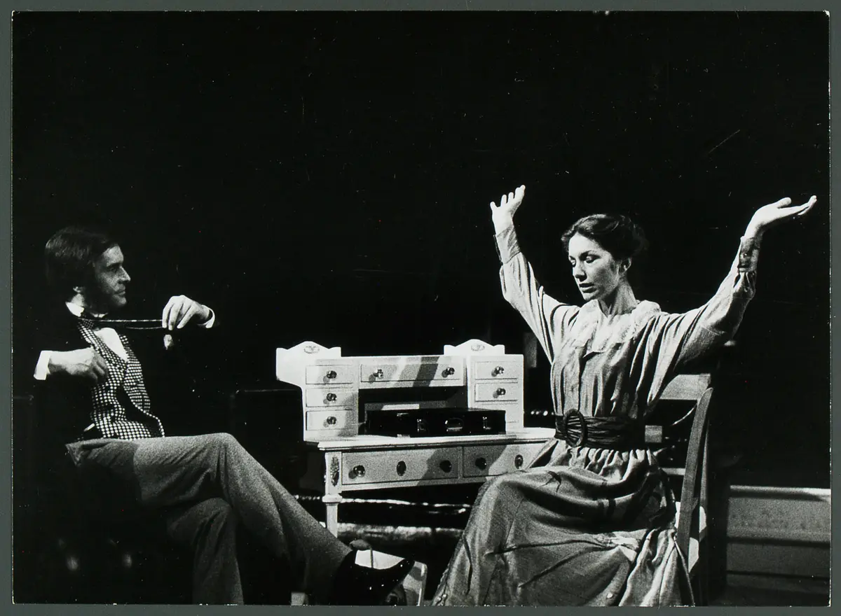 Hedda Gabler