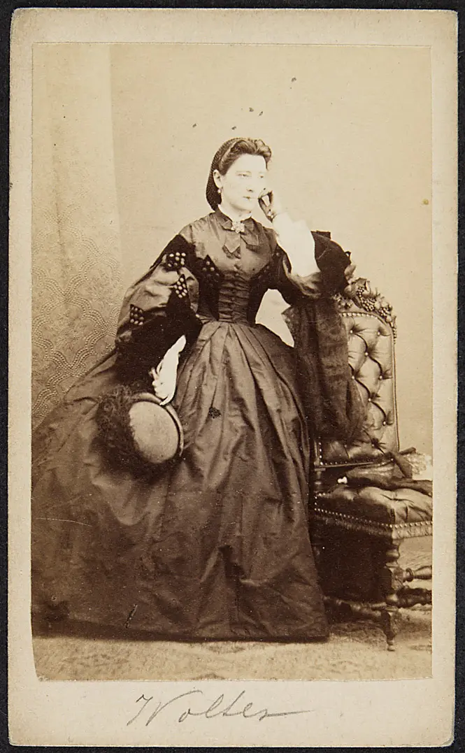 Charlotte Wolter