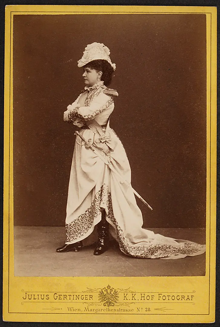 Marie Geistinger, Verweis auf Stücktitel: Madame Herzog